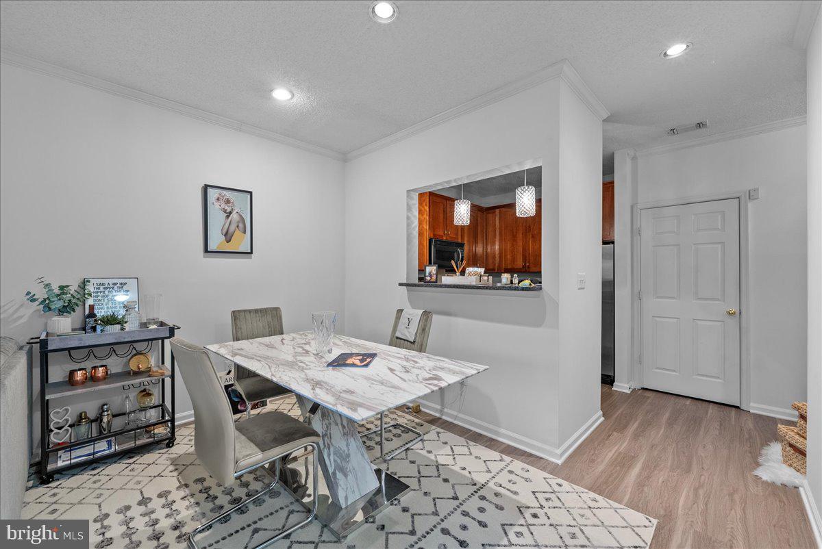 1708 LAKE SHORE CREST DRIVE 24