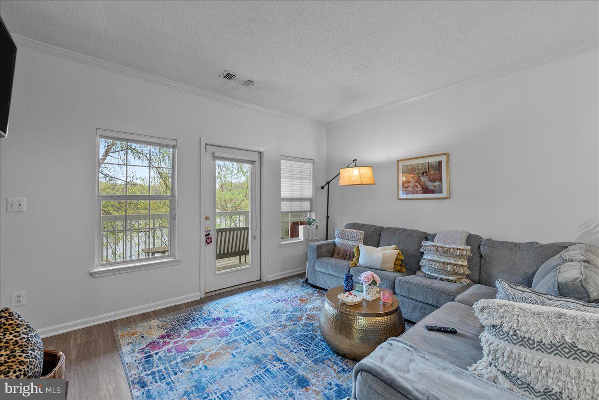 1708 LAKE SHORE CREST DRIVE 24