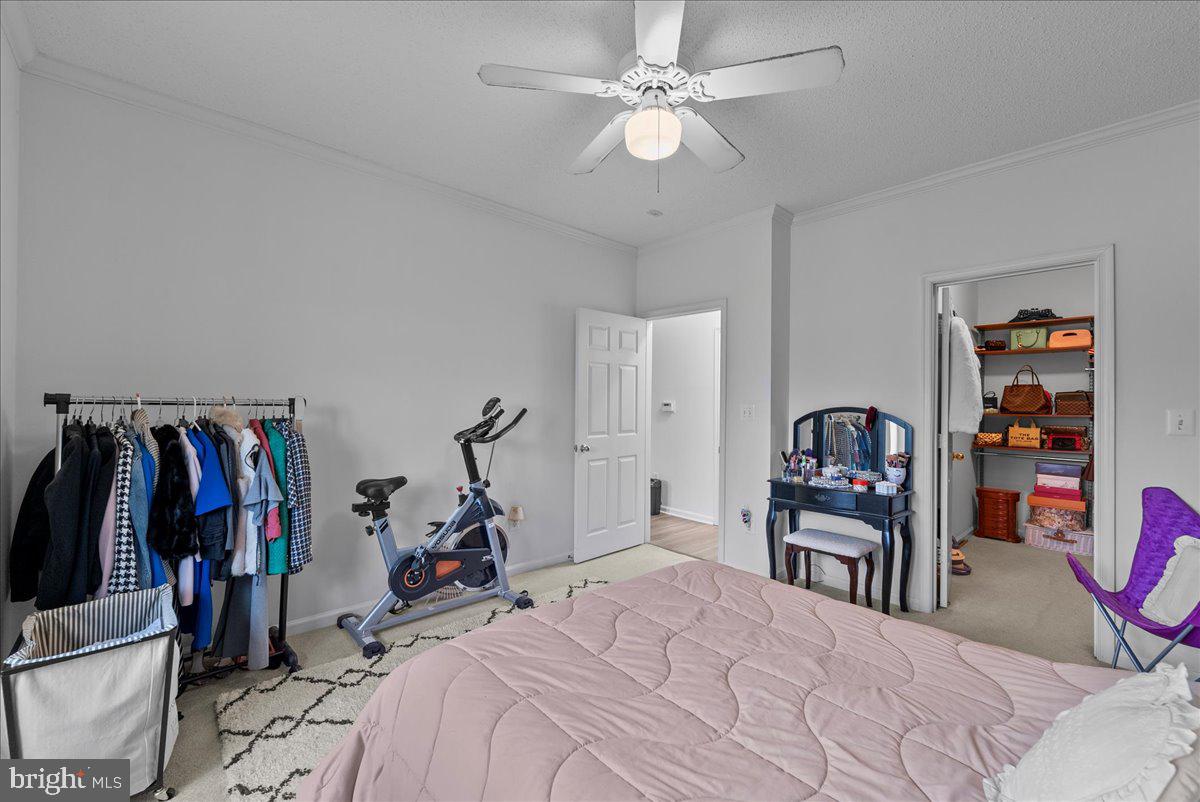 1708 LAKE SHORE CREST DRIVE 24