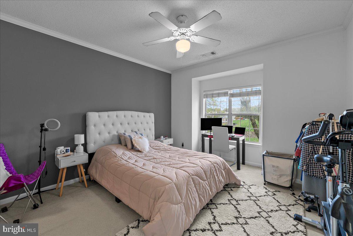 1708 LAKE SHORE CREST DRIVE 24