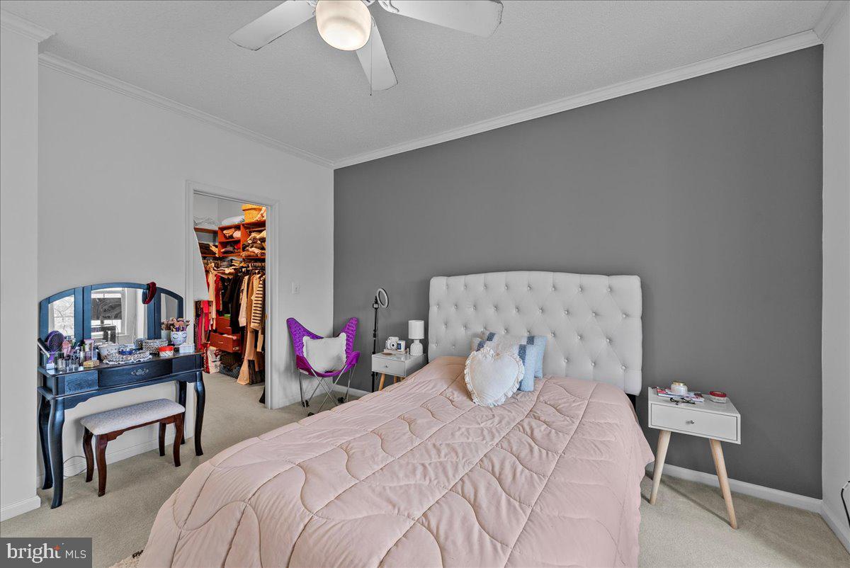 1708 LAKE SHORE CREST DRIVE 24