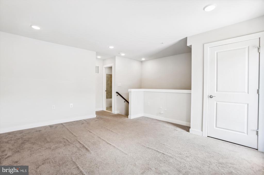 13340 SHERWOOD PARK LANE