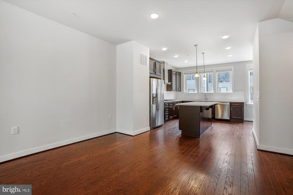 13340 SHERWOOD PARK LANE