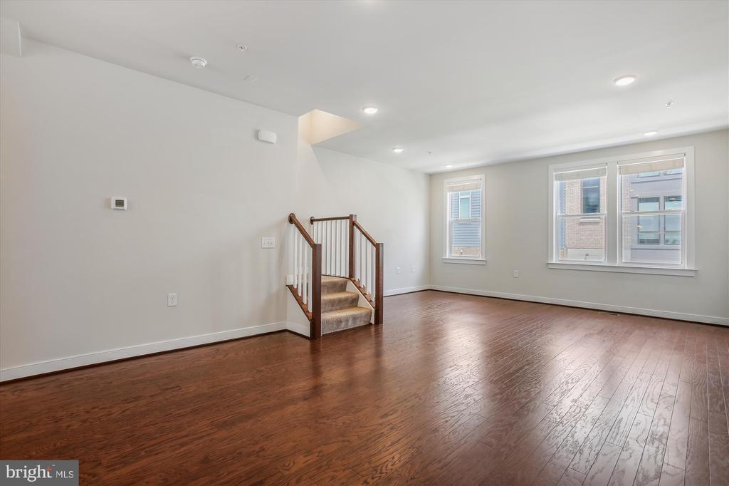 13340 SHERWOOD PARK LANE