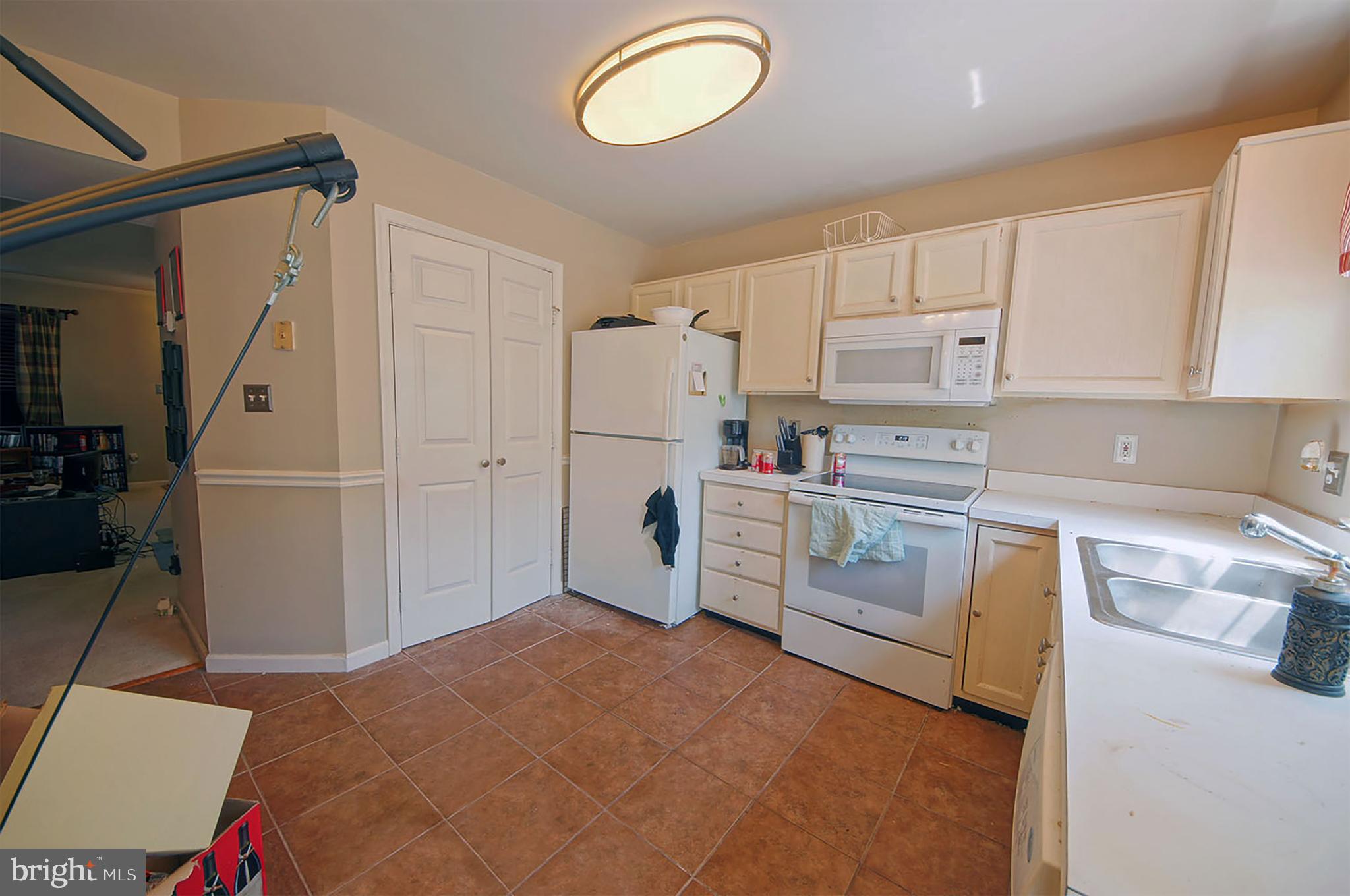 14227 UPPERRIDGE COURT