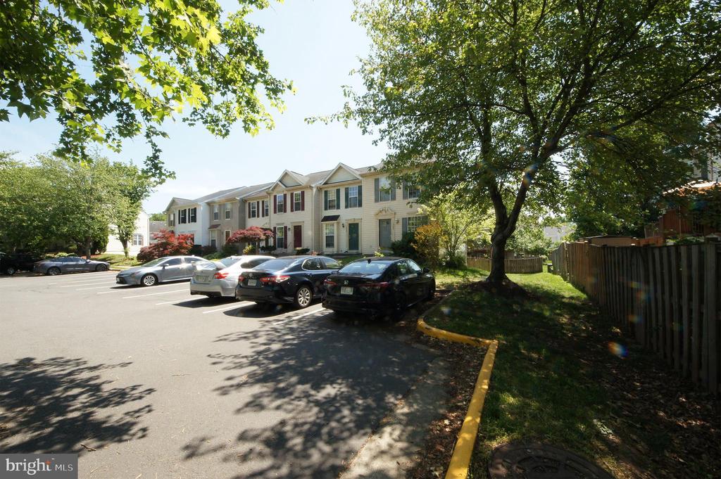 14227 UPPERRIDGE COURT