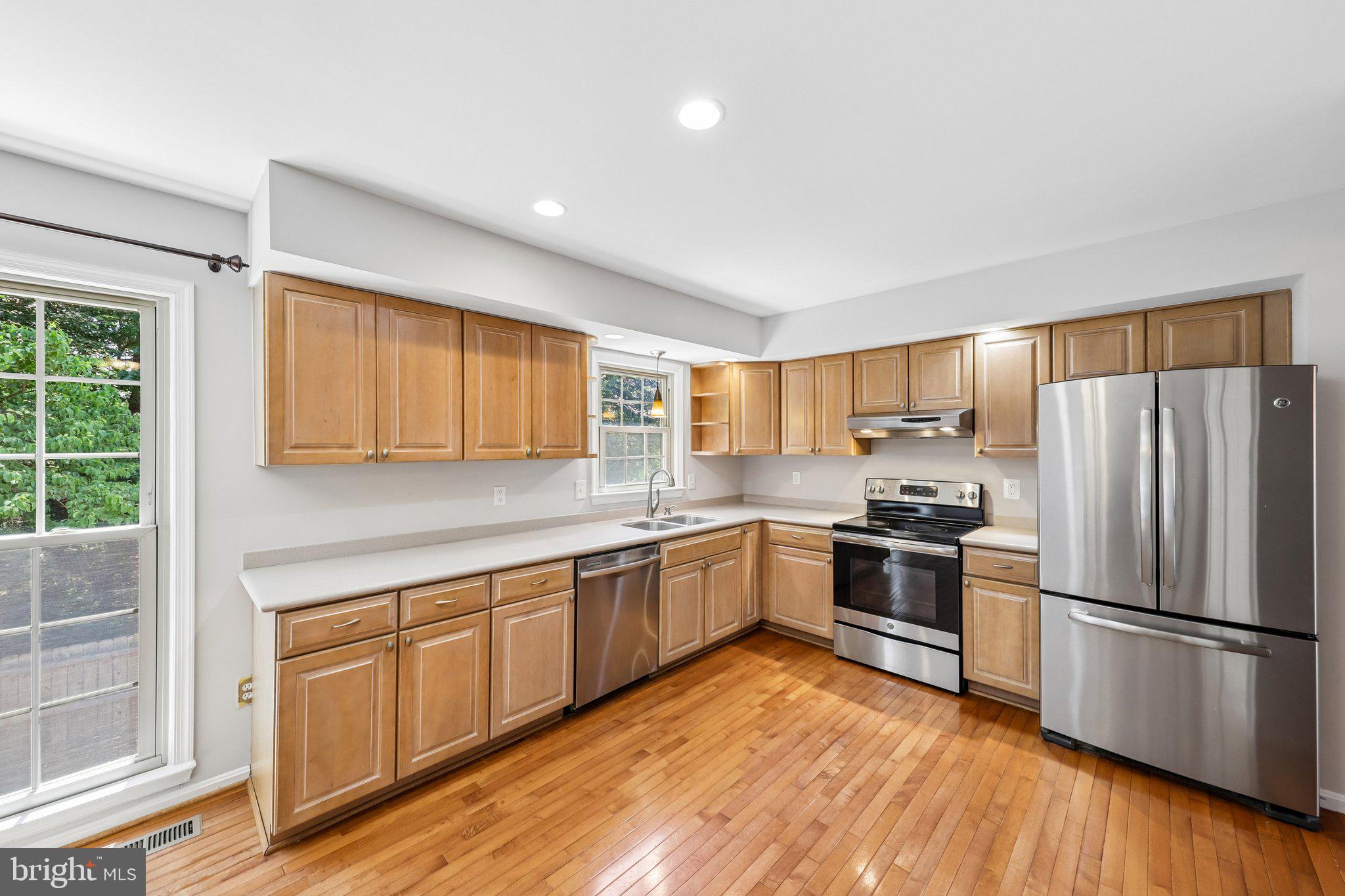 5421 CHESHIRE MEADOWS WAY