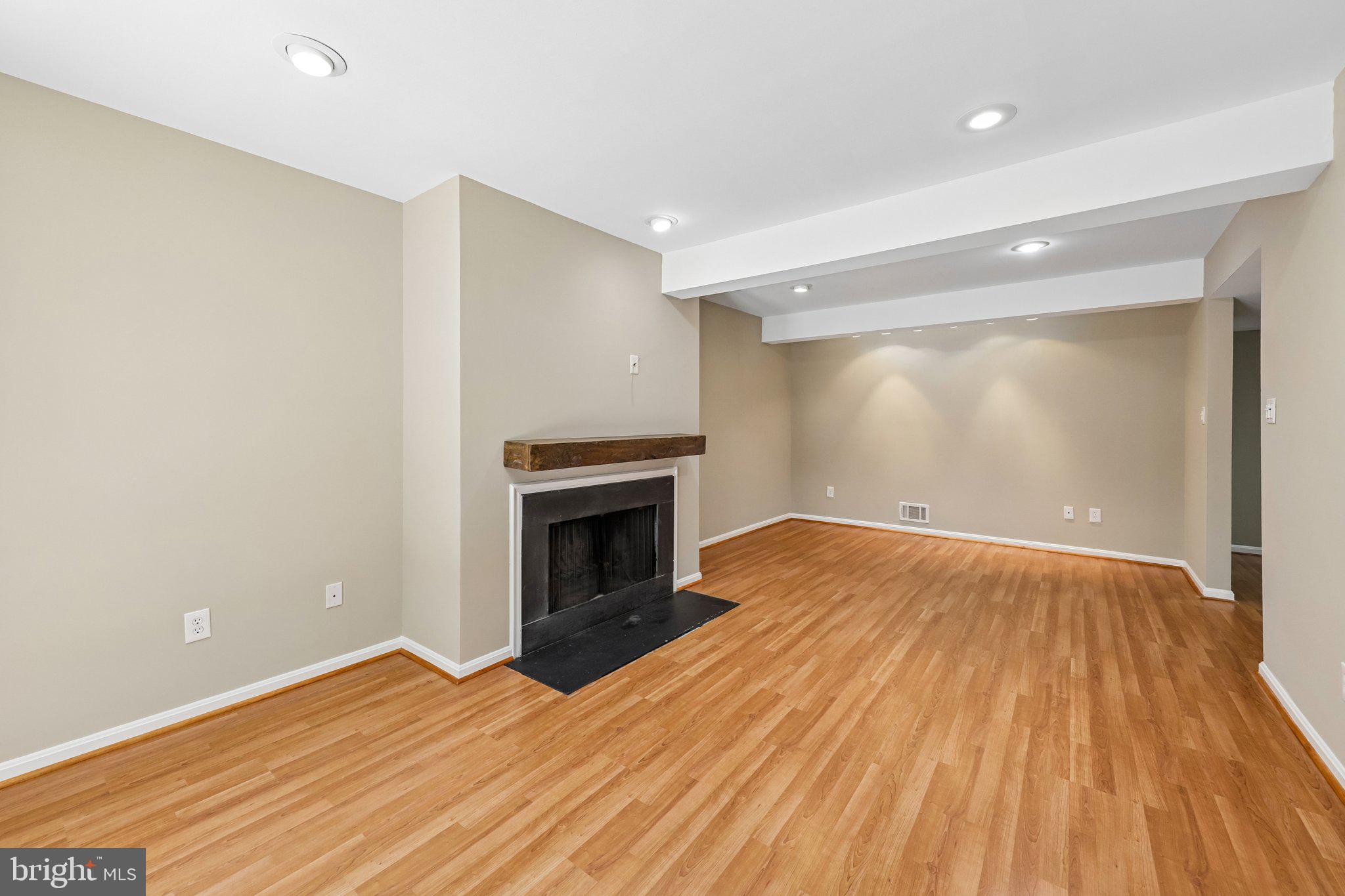 5421 CHESHIRE MEADOWS WAY