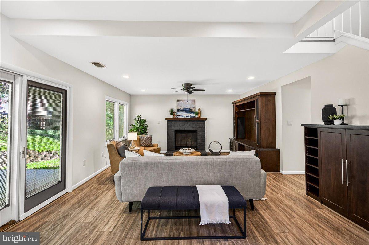 9013 FORT CRAIG DRIVE