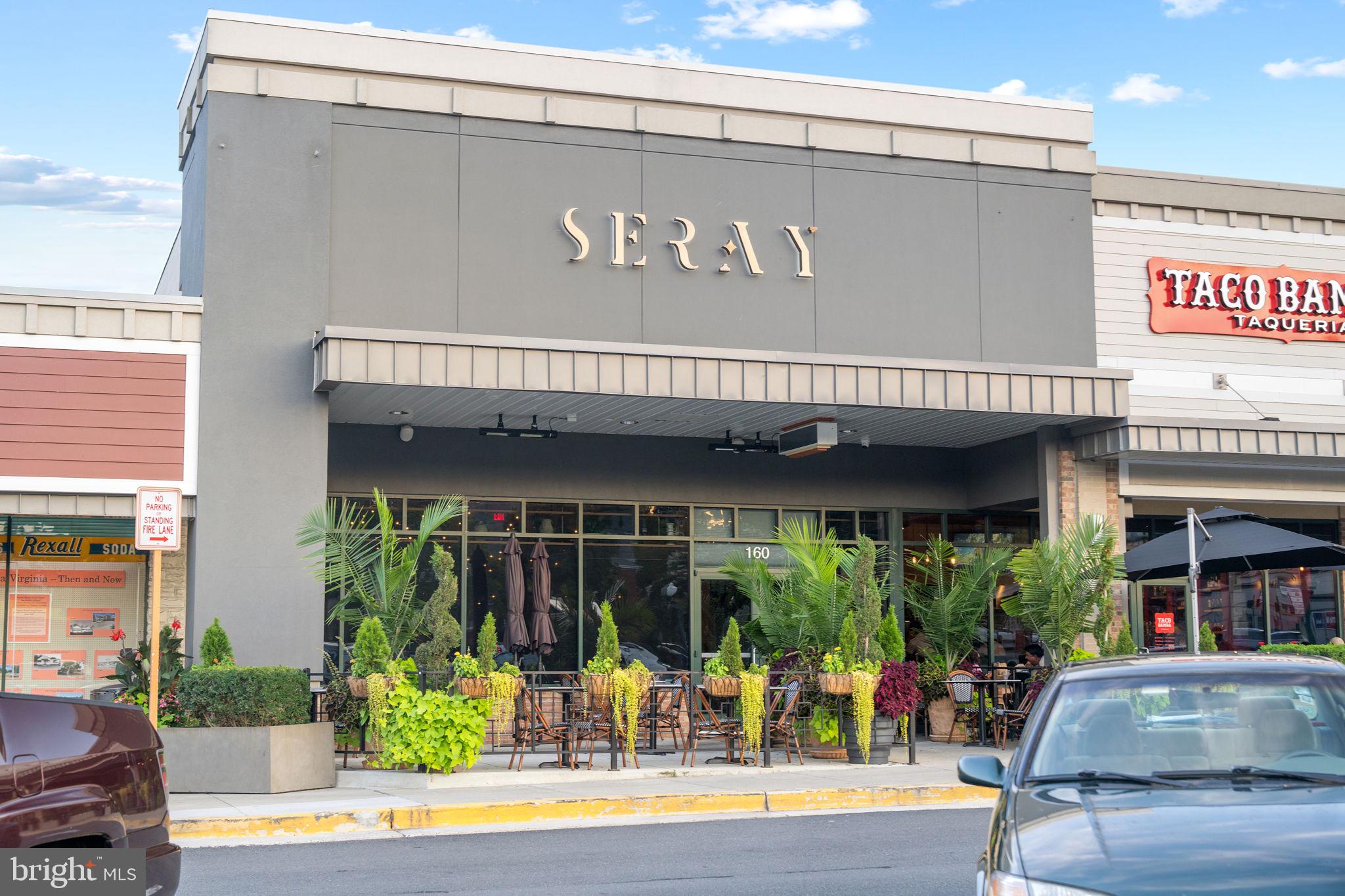 125 MARKET SQUARE NW 4