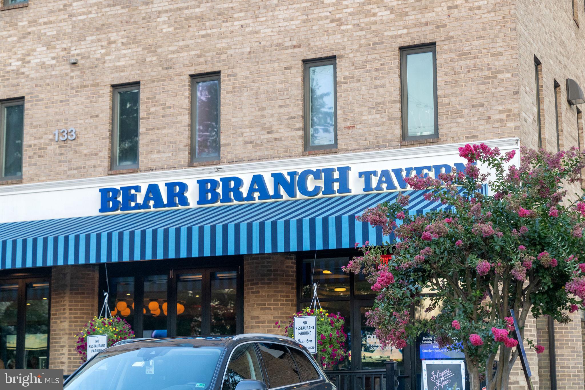 125 MARKET SQUARE NW 4