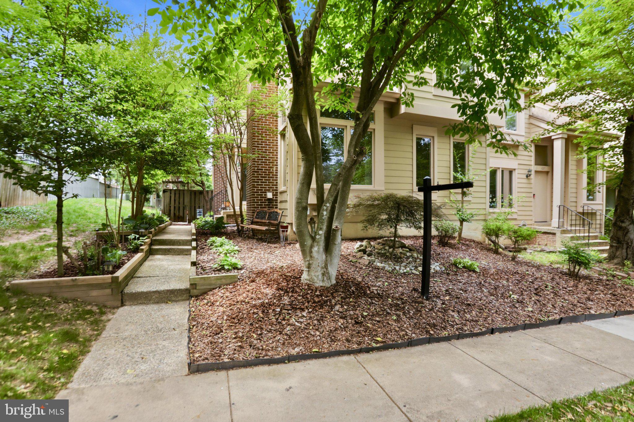 1025 BOROS COURT