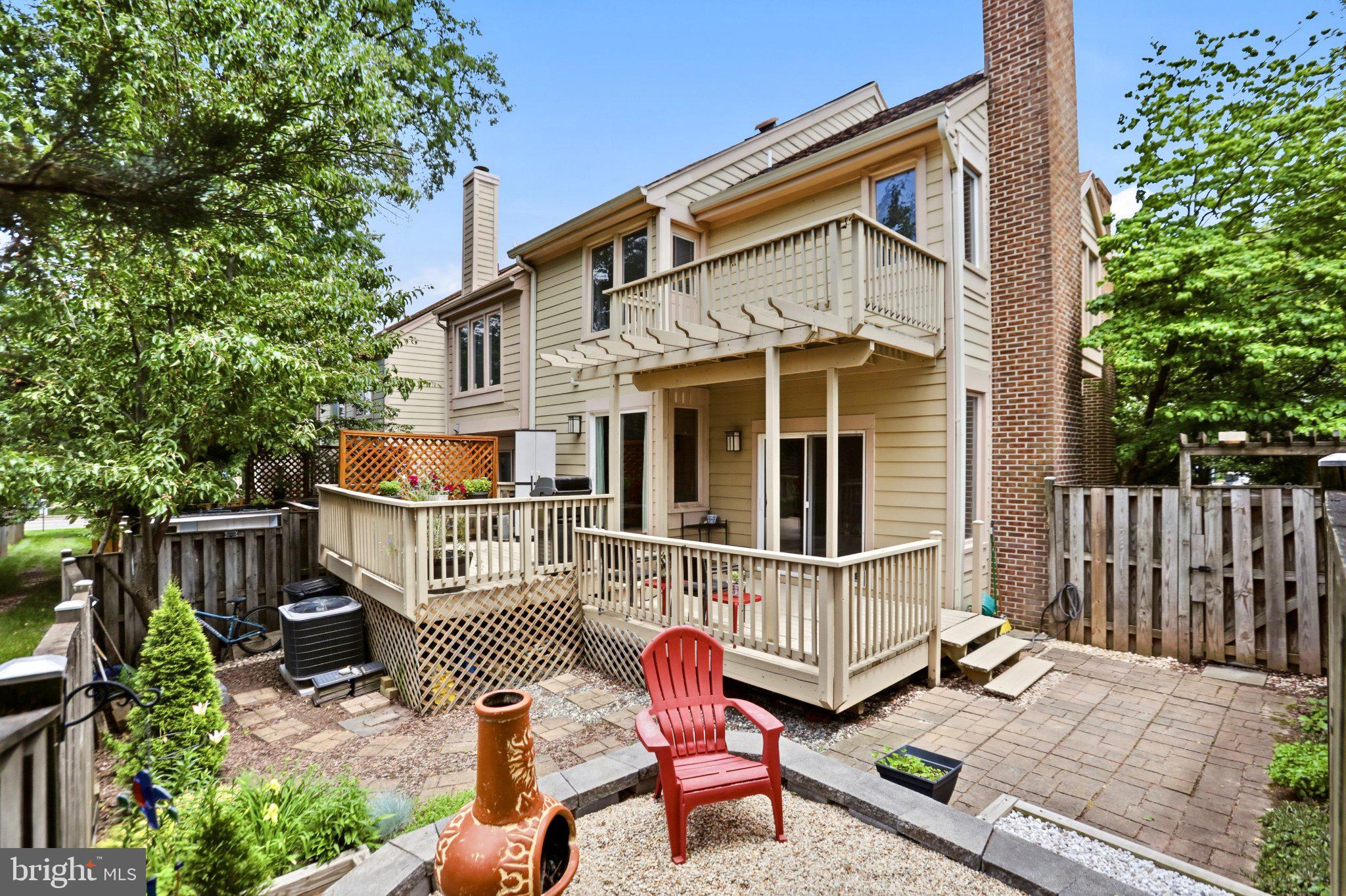 1025 BOROS COURT