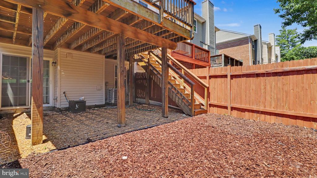 8584 ENOCHS DRIVE