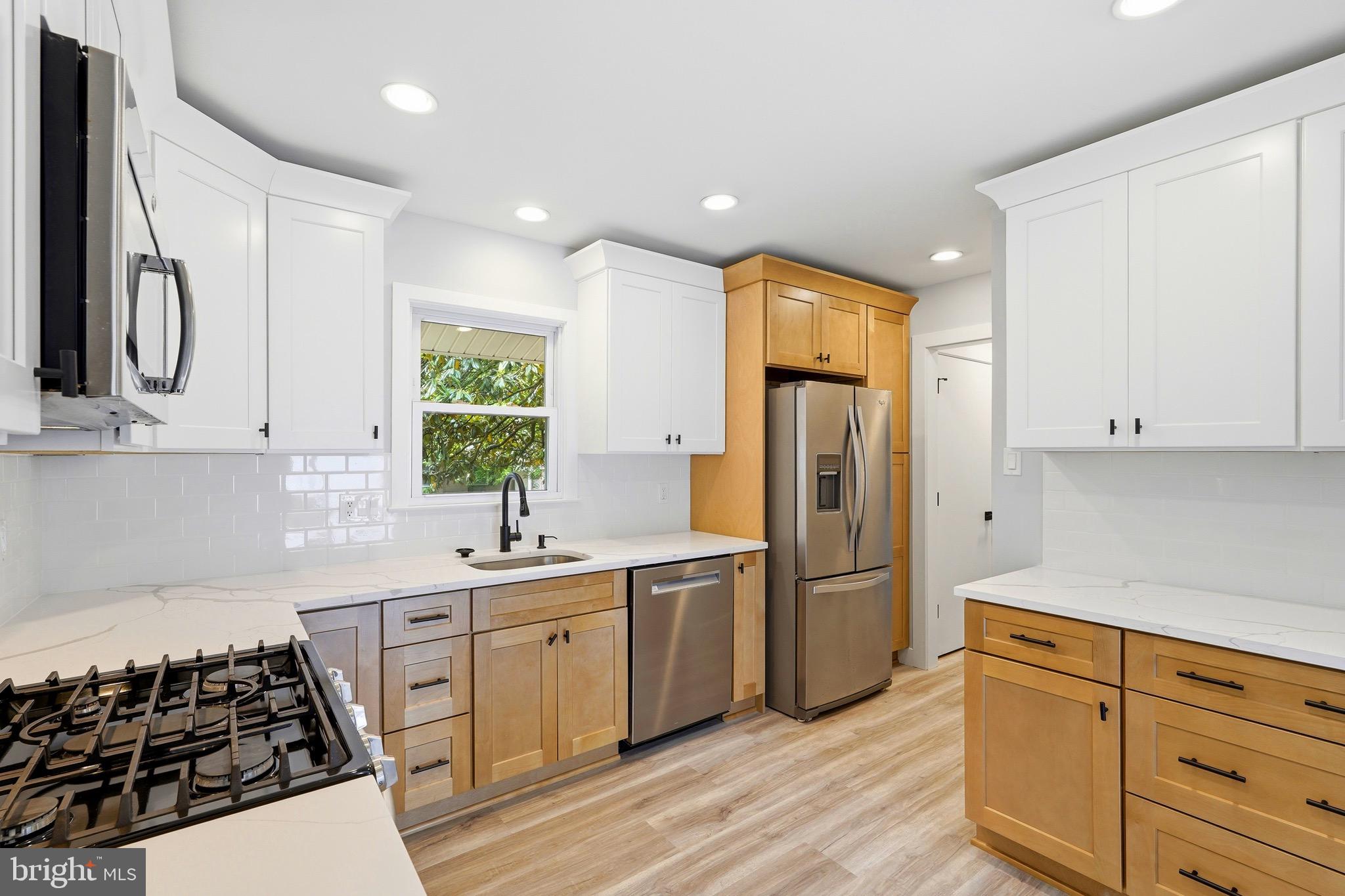 8416 DANFORD COURT