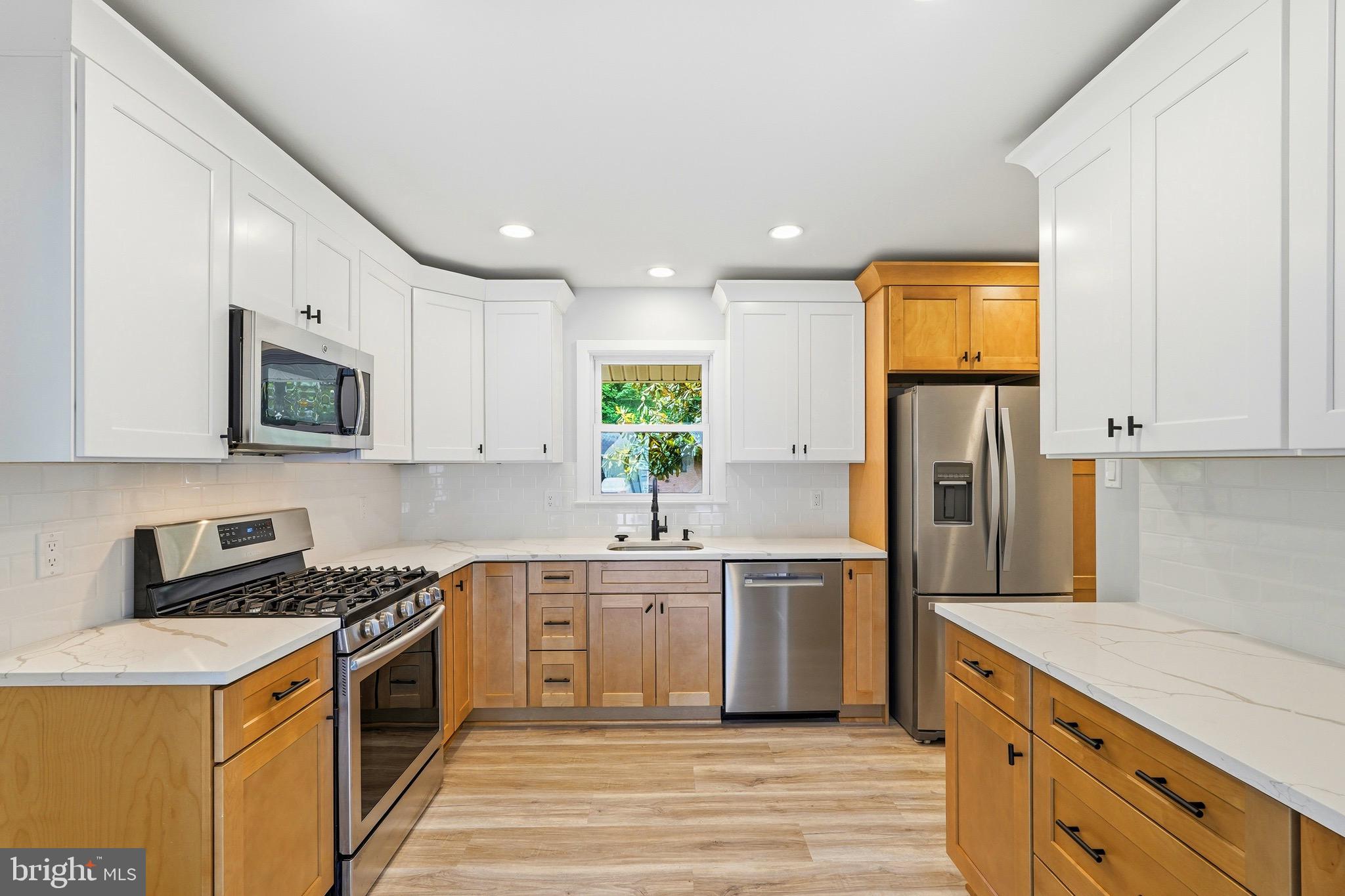 8416 DANFORD COURT