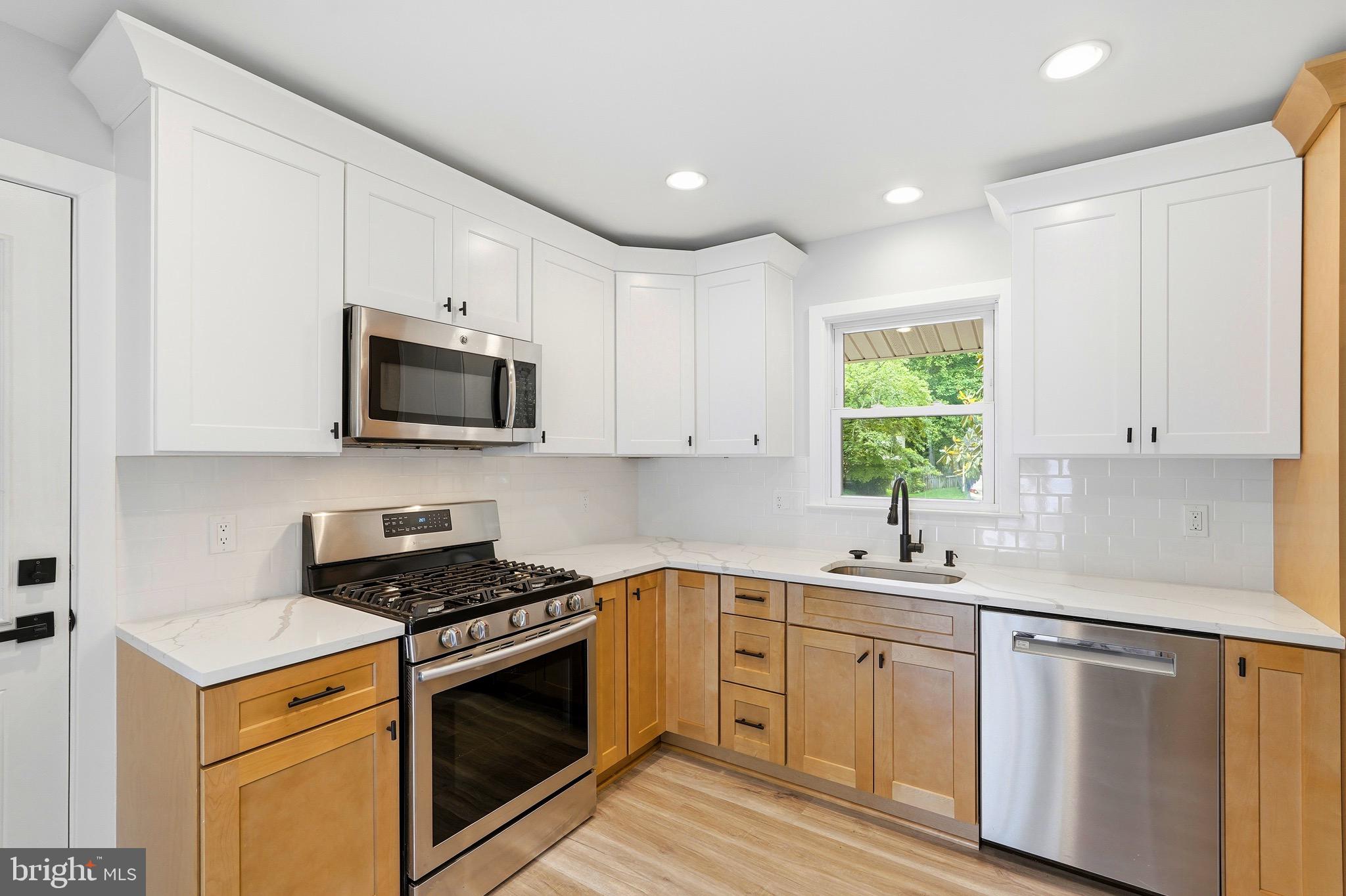 8416 DANFORD COURT
