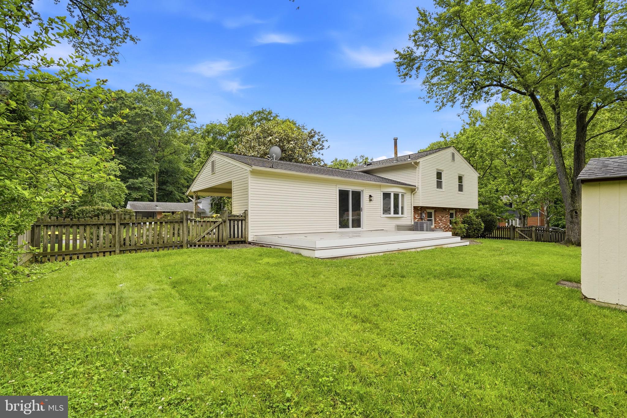 8416 DANFORD COURT