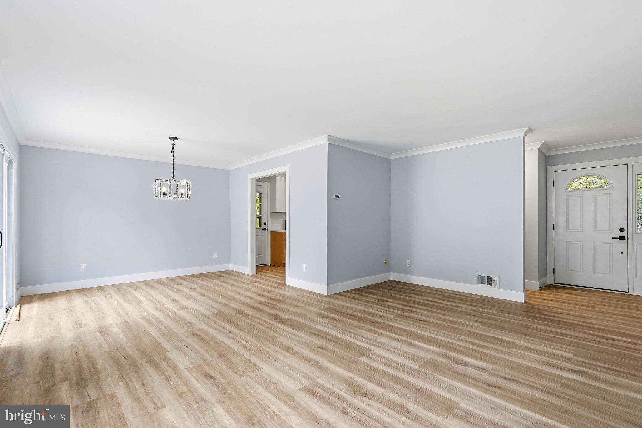 8416 DANFORD COURT