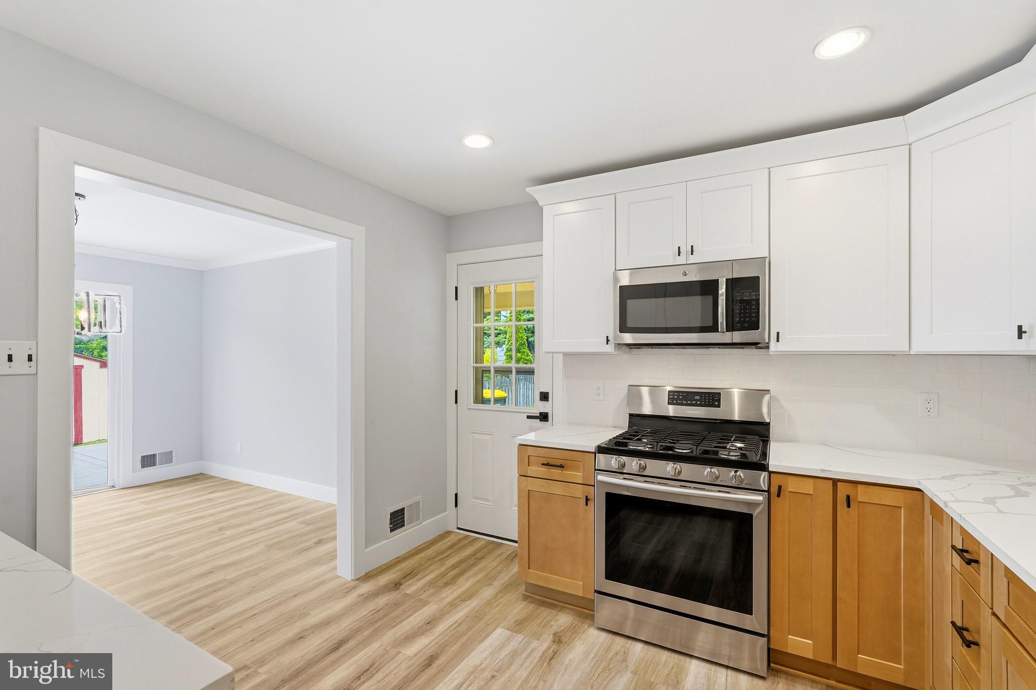 8416 DANFORD COURT