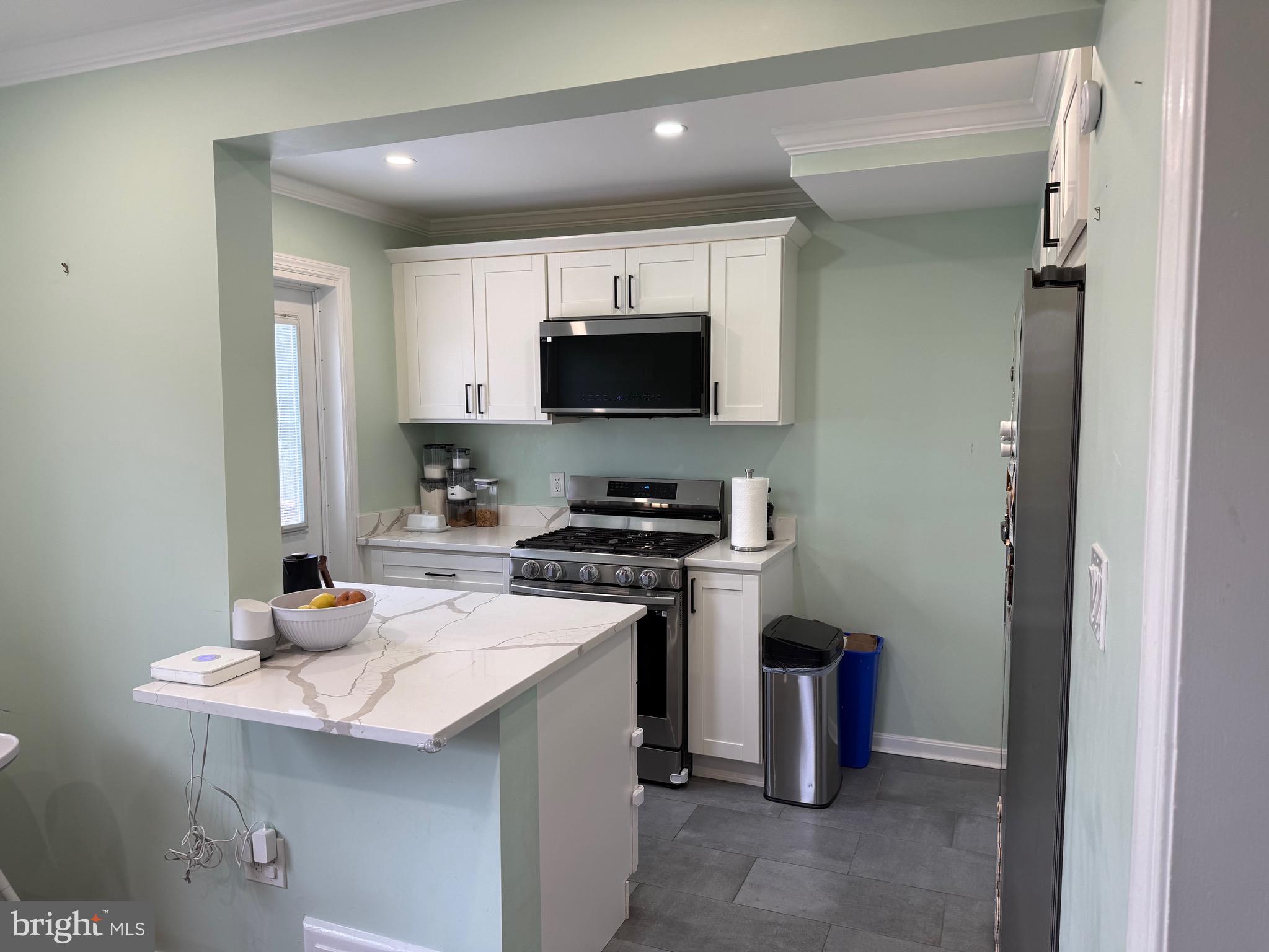 5921 WILLIAMSBURG ROAD