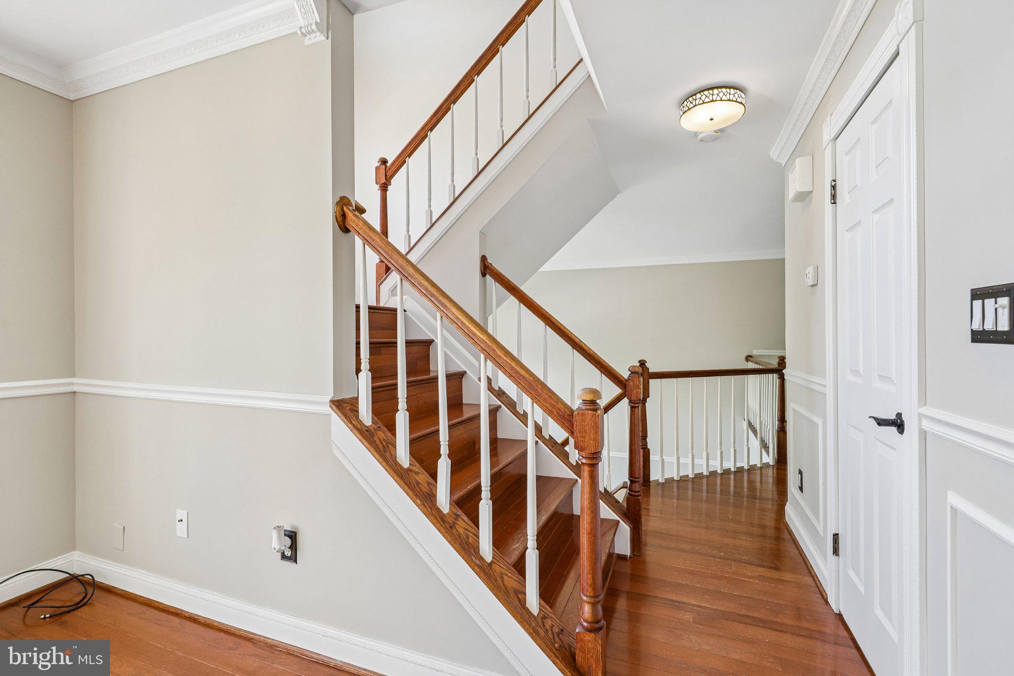 6520 PALISADES DRIVE
