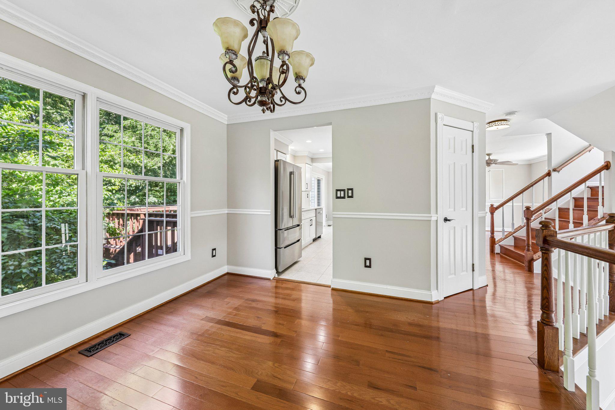 6520 PALISADES DRIVE