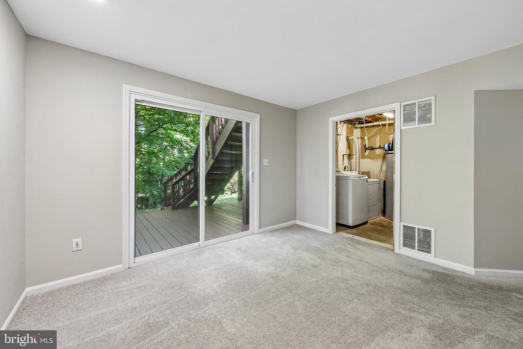 6520 PALISADES DRIVE