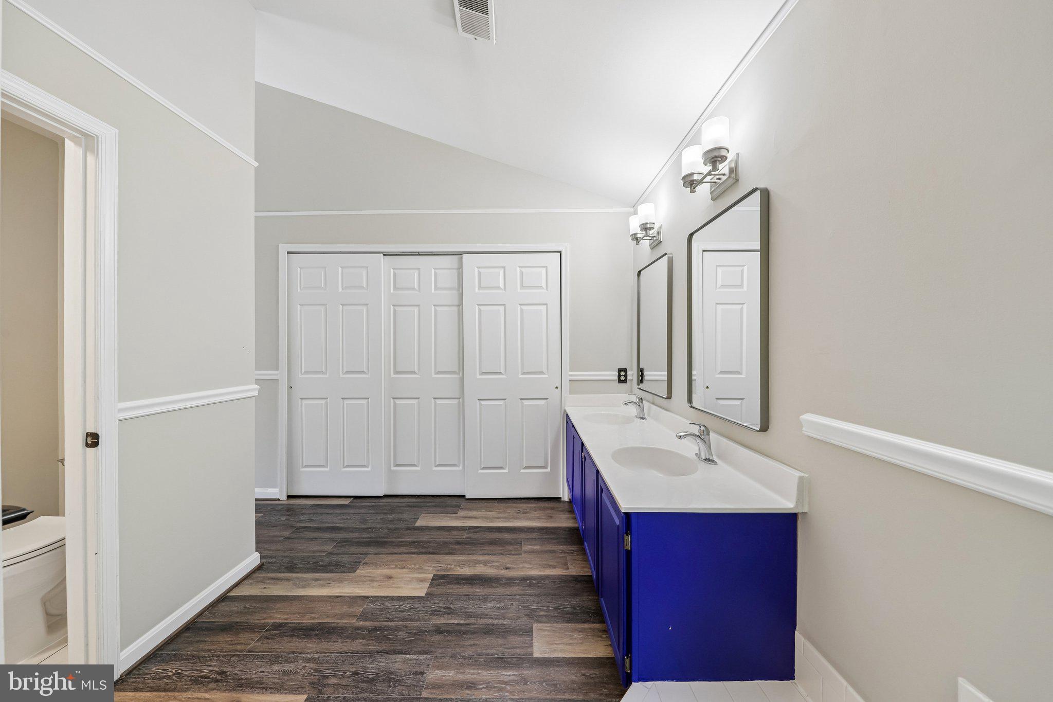 6520 PALISADES DRIVE