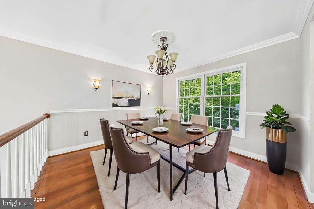 6520 PALISADES DRIVE