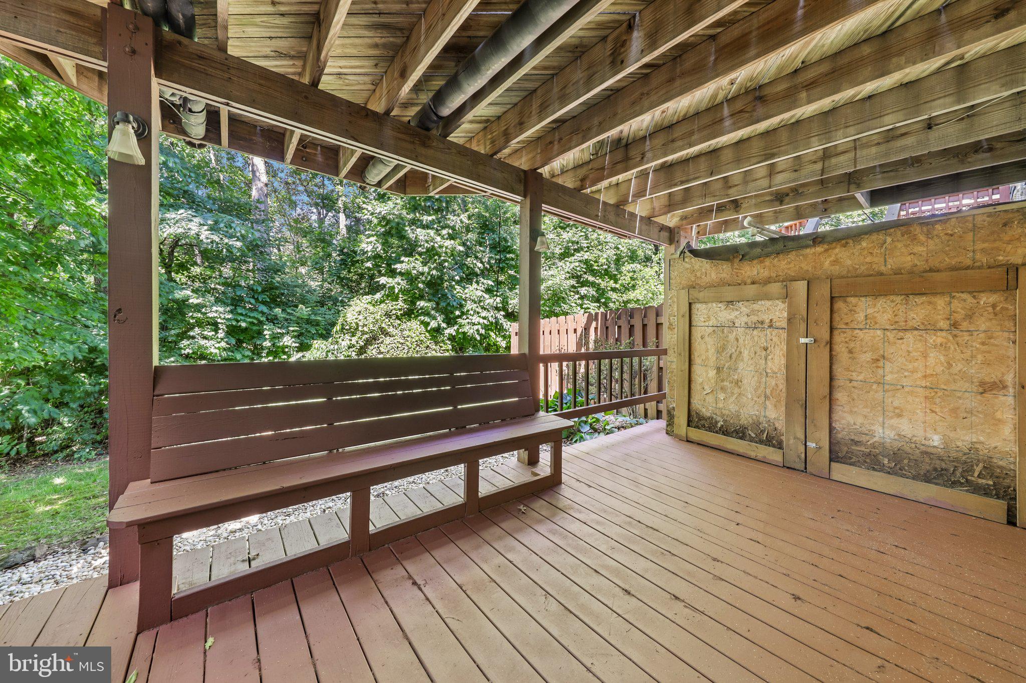 6520 PALISADES DRIVE