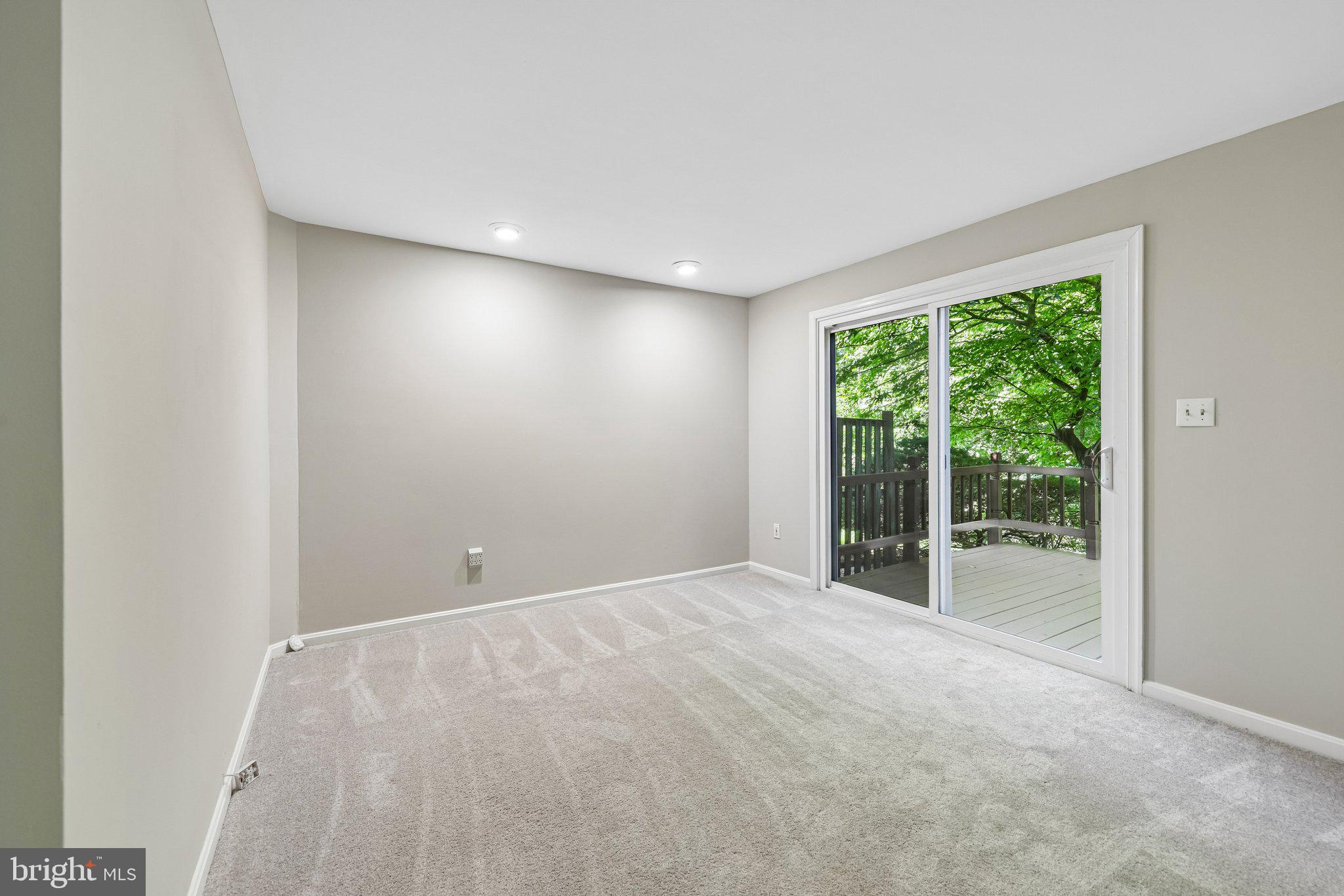 6520 PALISADES DRIVE