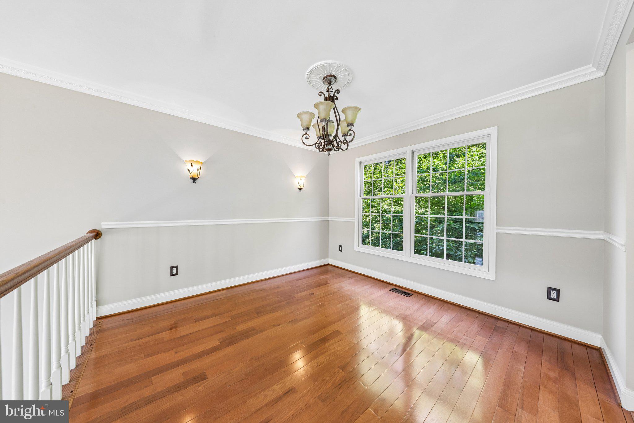 6520 PALISADES DRIVE