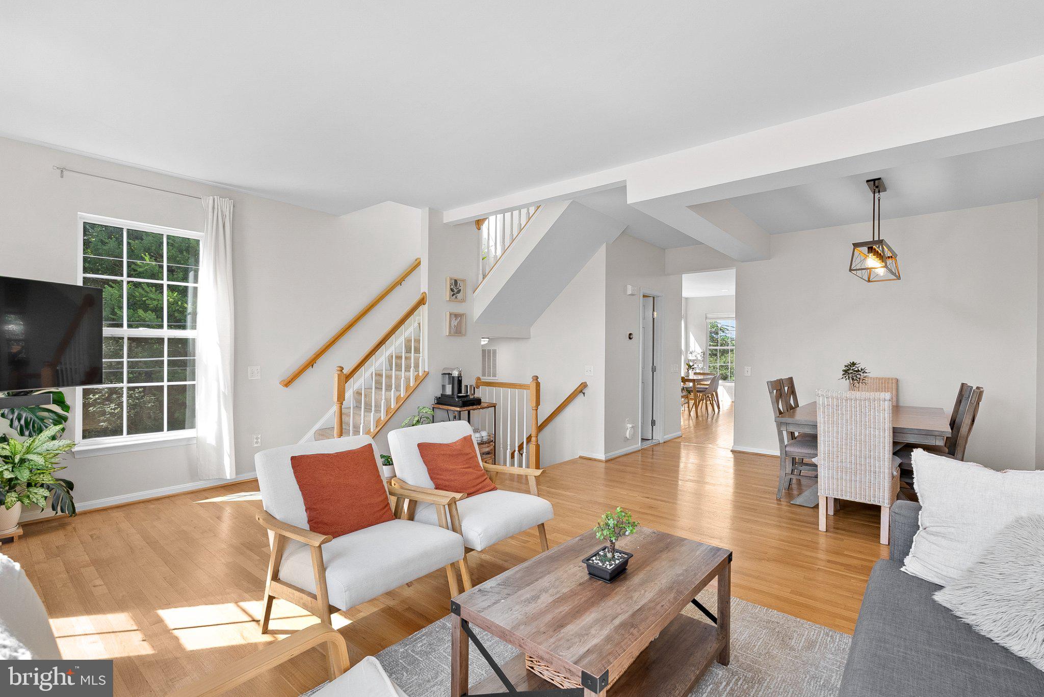 2503 JAMES MAURY DRIVE