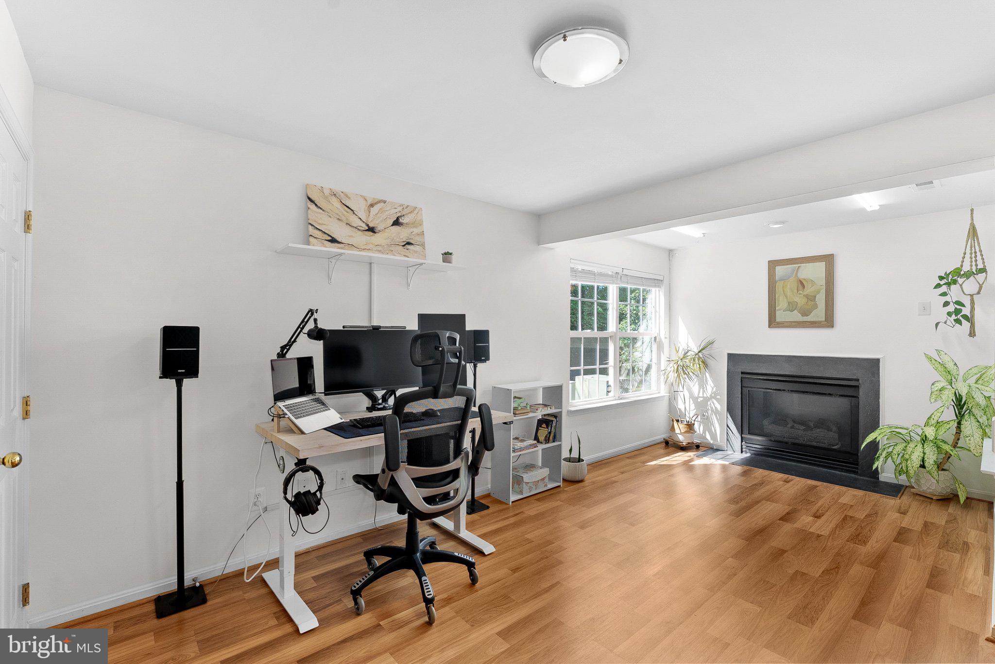 2503 JAMES MAURY DRIVE