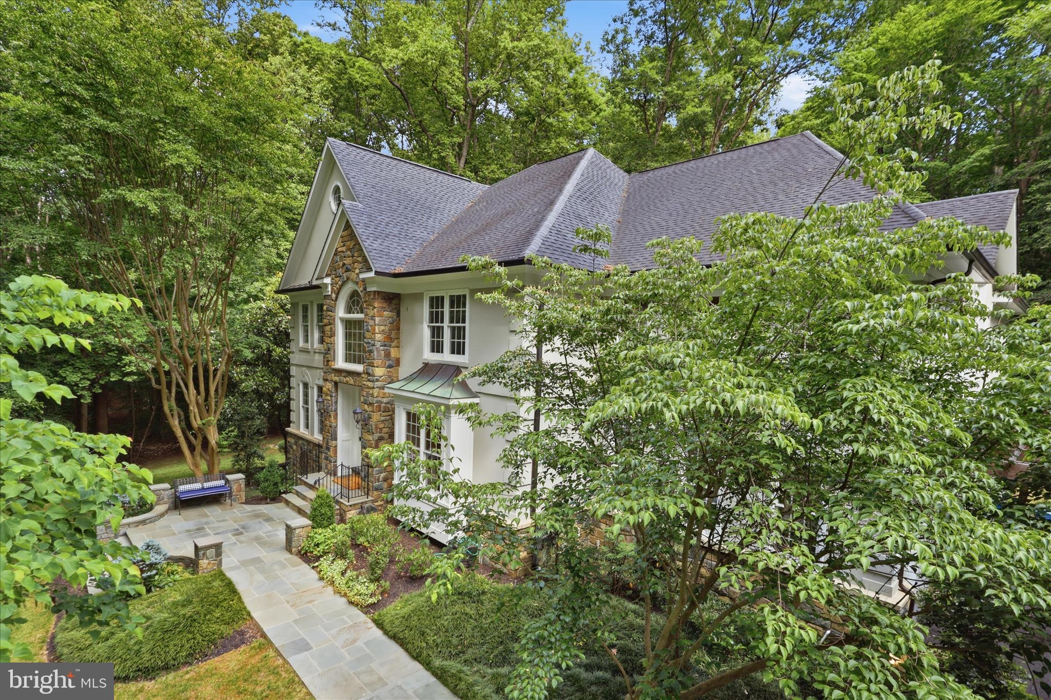 7211 TWELVE OAKS DRIVE