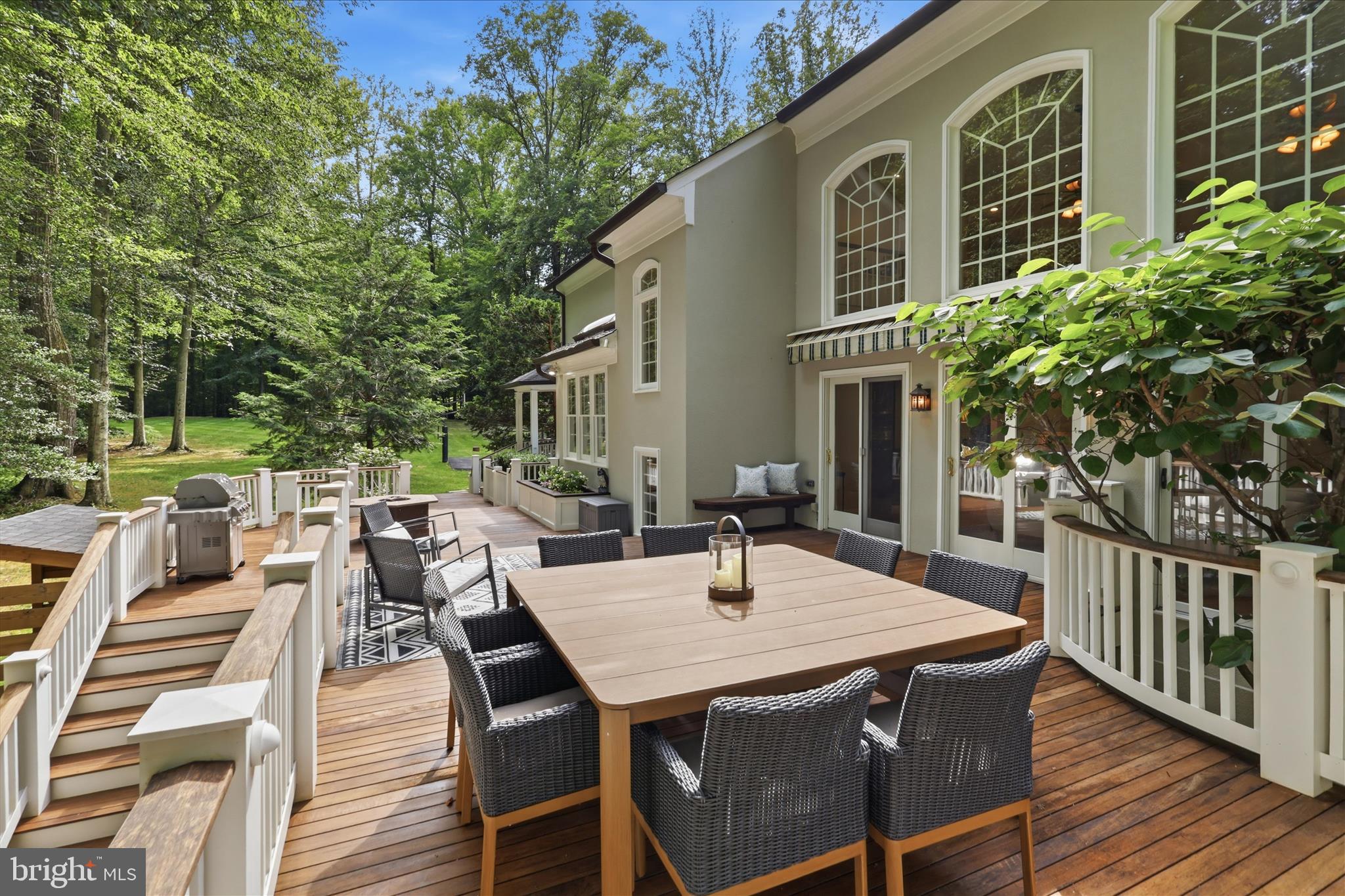7211 TWELVE OAKS DRIVE