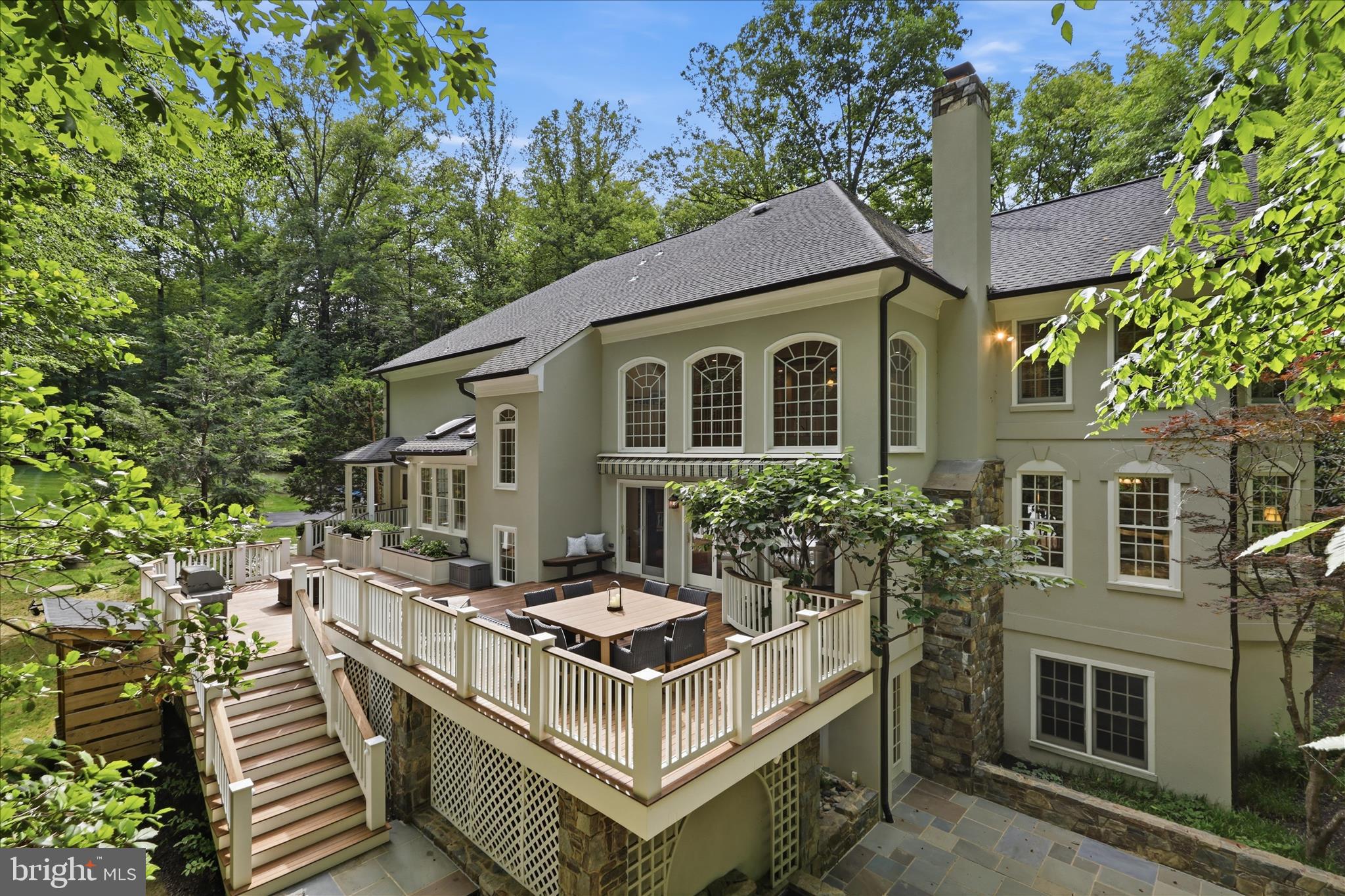 7211 TWELVE OAKS DRIVE
