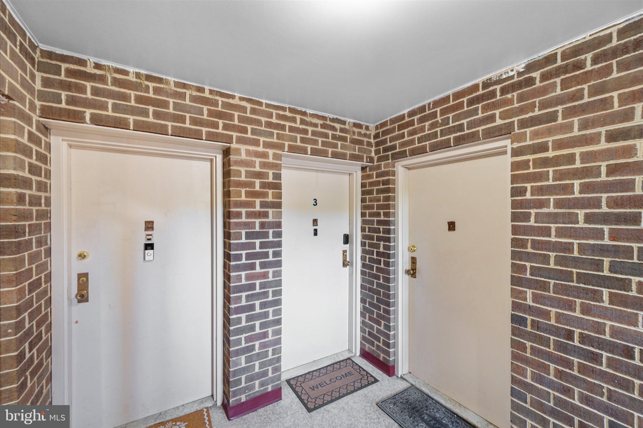 9730 KINGSBRIDGE DRIVE 3