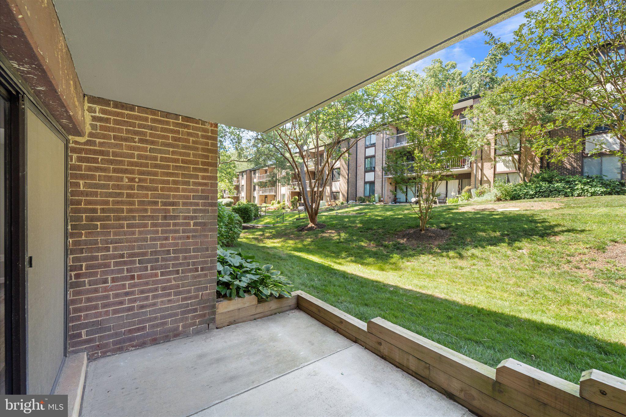 9730 KINGSBRIDGE DRIVE 3