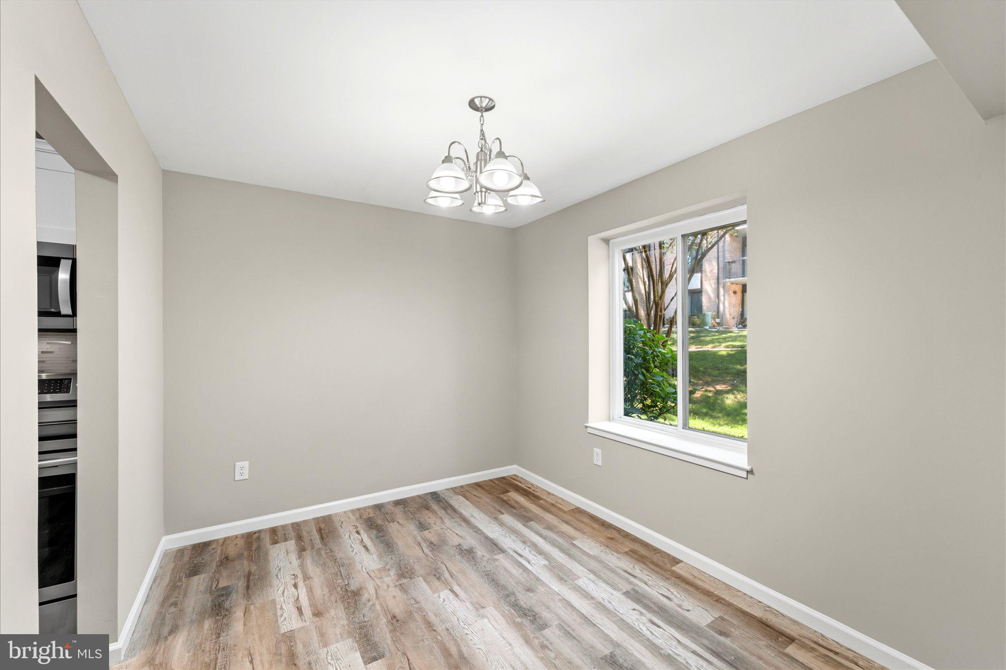 9730 KINGSBRIDGE DRIVE 3
