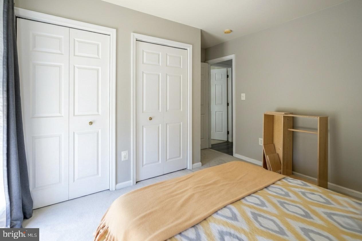 4658 HUMMINGBIRD LANE