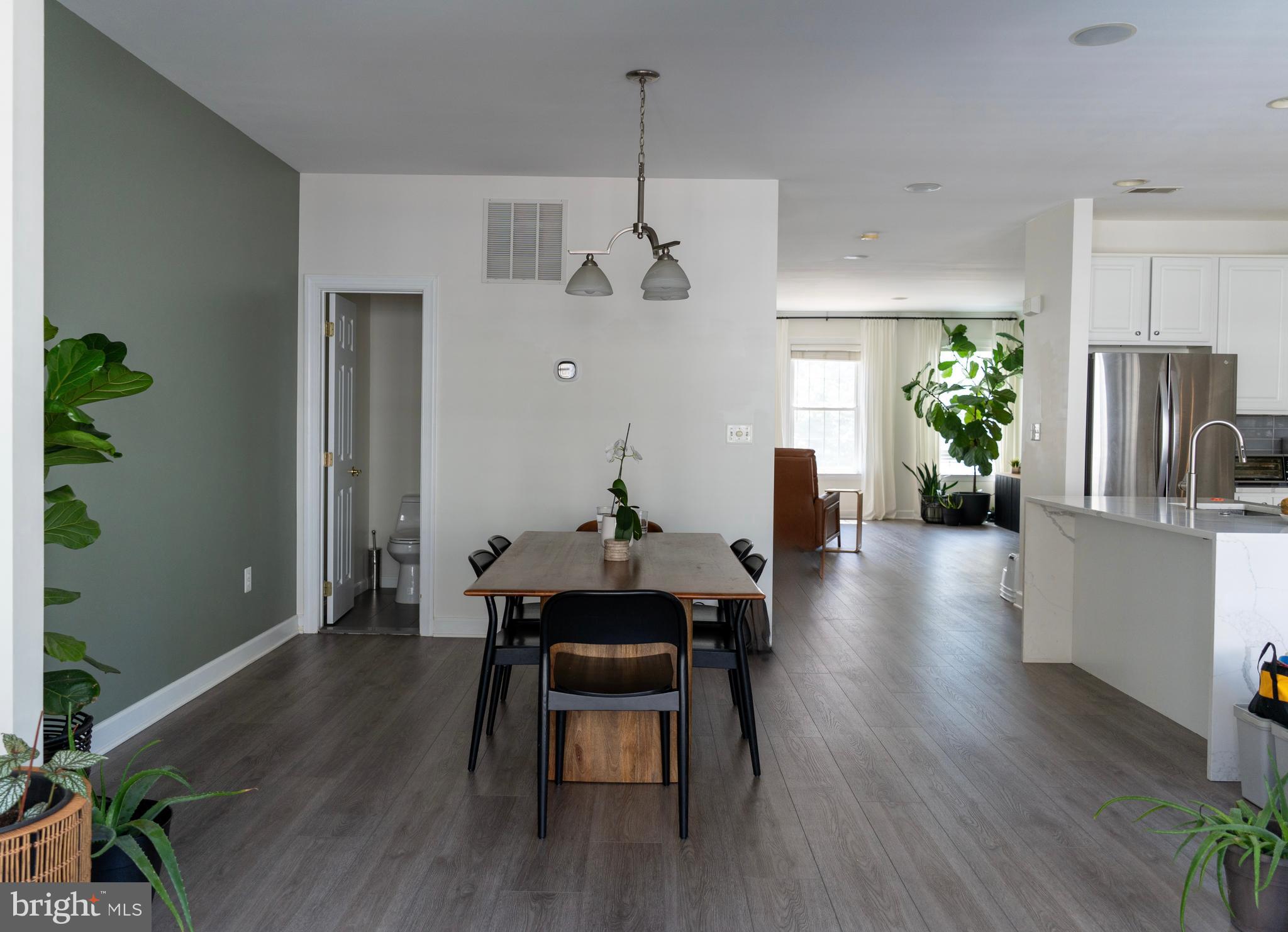 4658 HUMMINGBIRD LANE