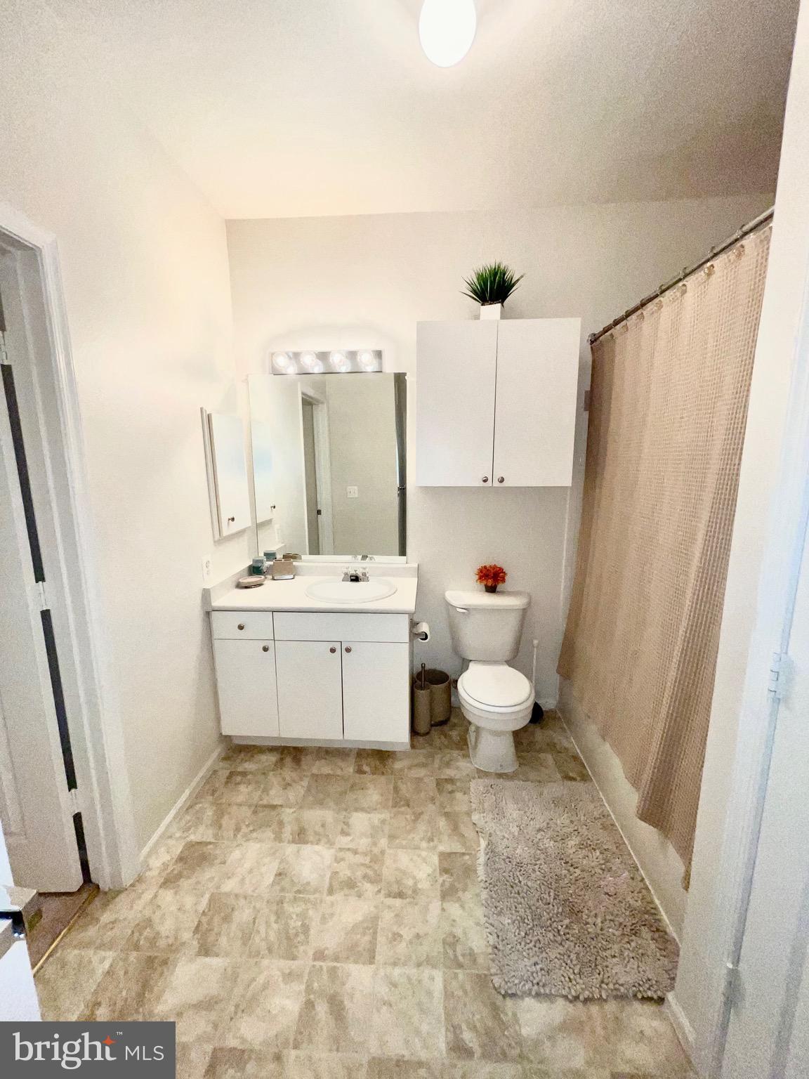 3003 NICOSH CIRCLE 3108