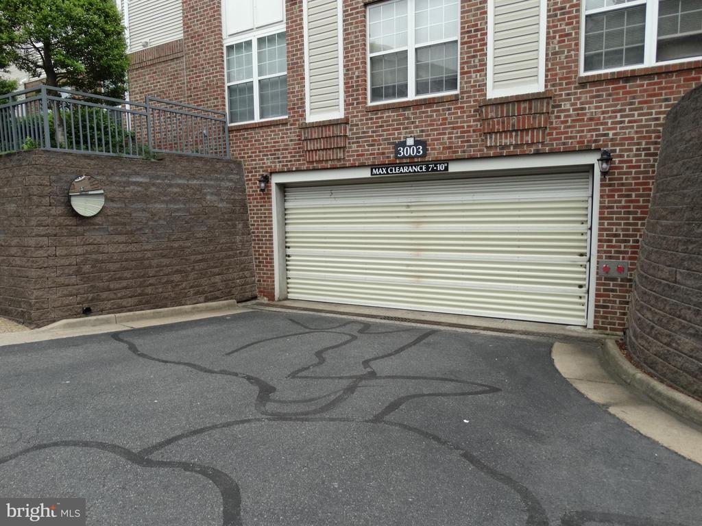 3003 NICOSH CIRCLE 3108