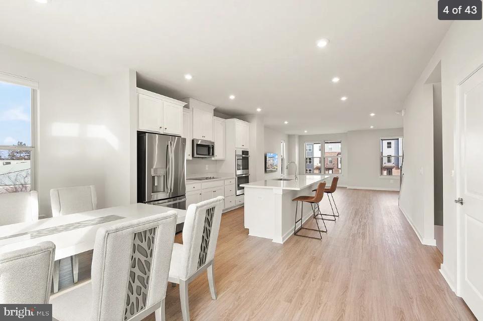 2124 GLACIER ROAD