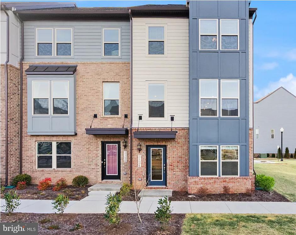 2124 GLACIER ROAD