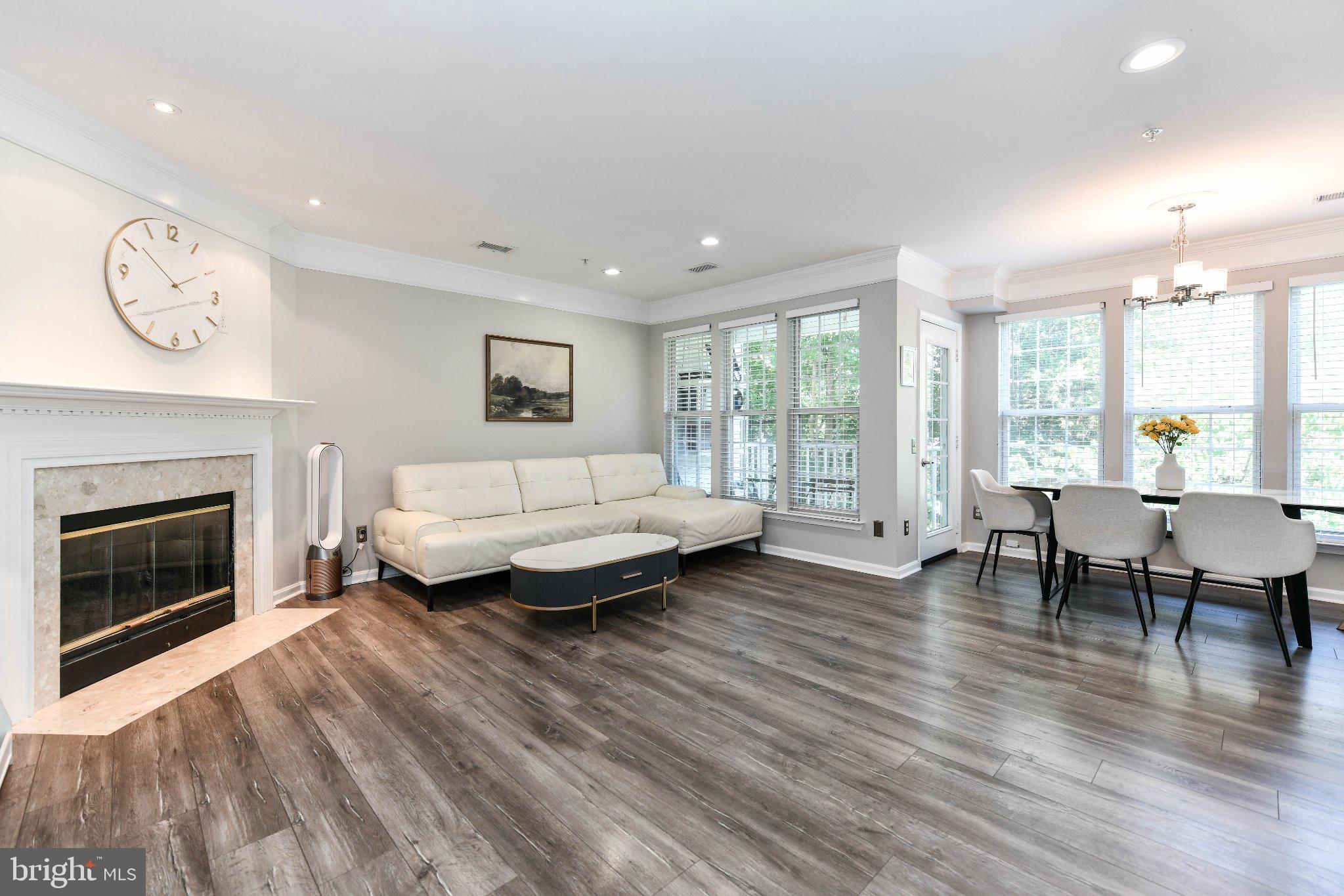 12765 FAIR CREST COURT 304