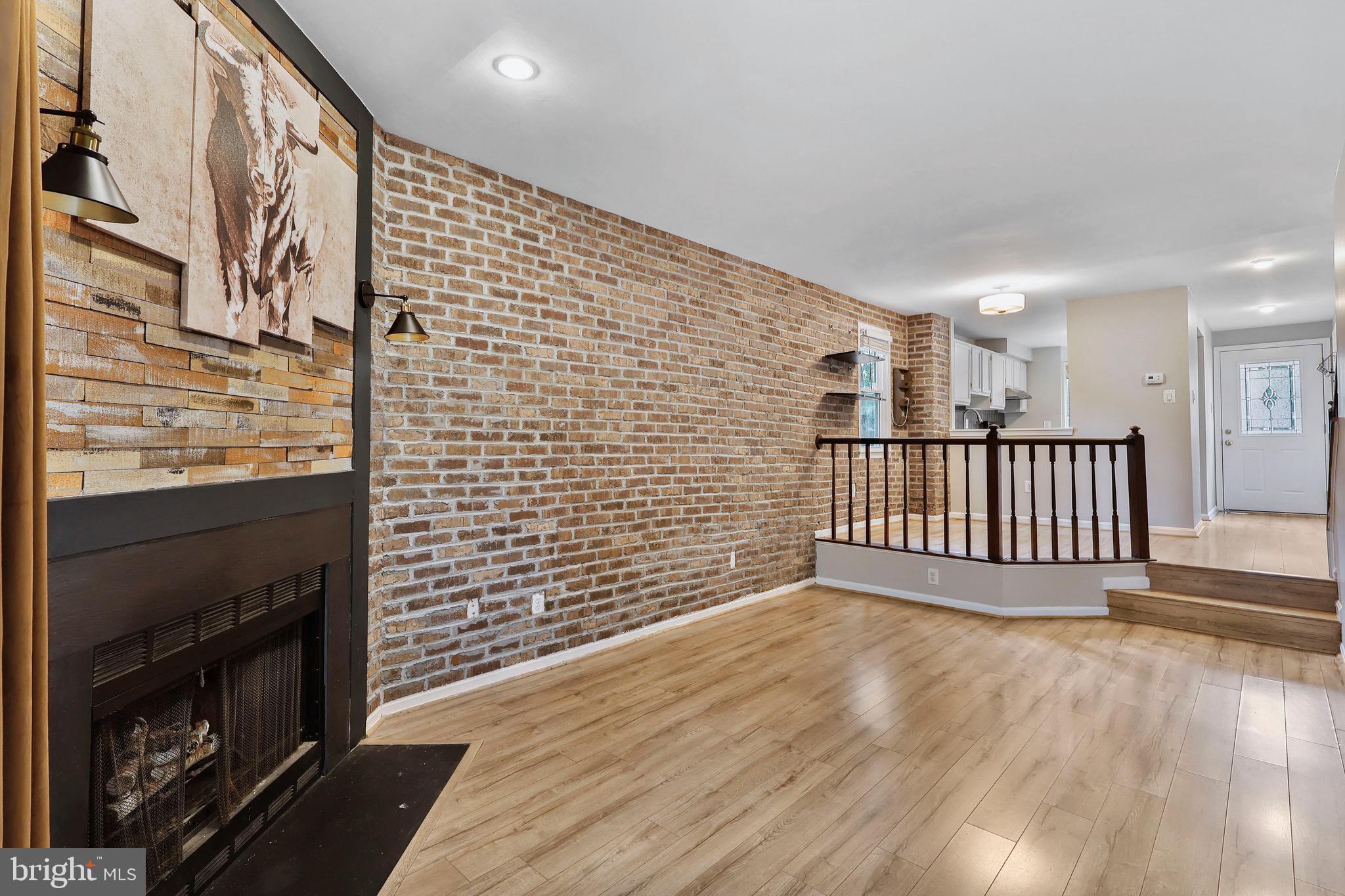2137 WHISPER WAY