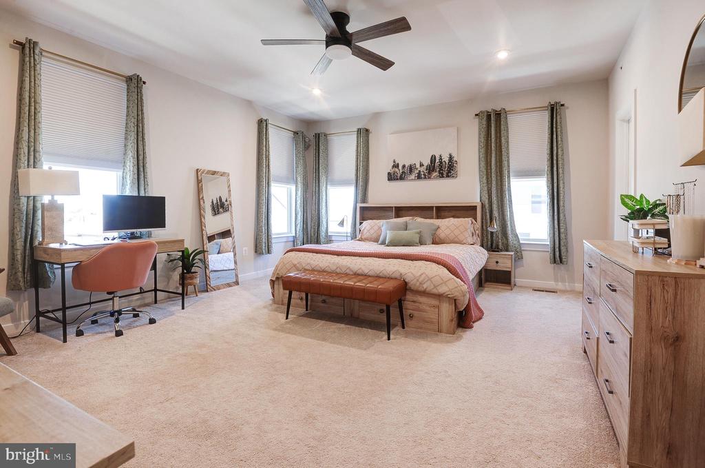 2127 GLACIER ROAD 86
